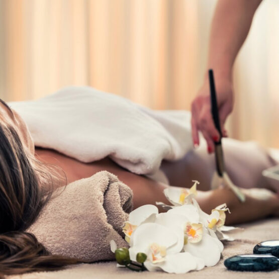 45-minute brush massage
