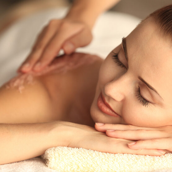 55-minute rebalancing massage