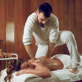 immagine rappresentativa del back and neck massaggio di 30 minuti